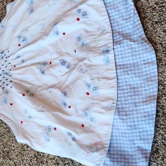 Vitamins Baby | Blue & White Vintage Sleeveless Blouse - Picture 3 of 8